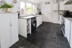 LADYSMITH AVENUE- click for photo gallery